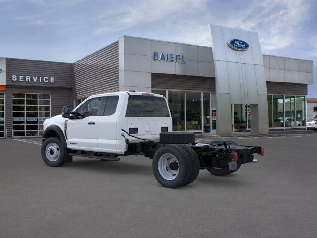 New 2026 Ford Super Duty F-550 DRW Truck