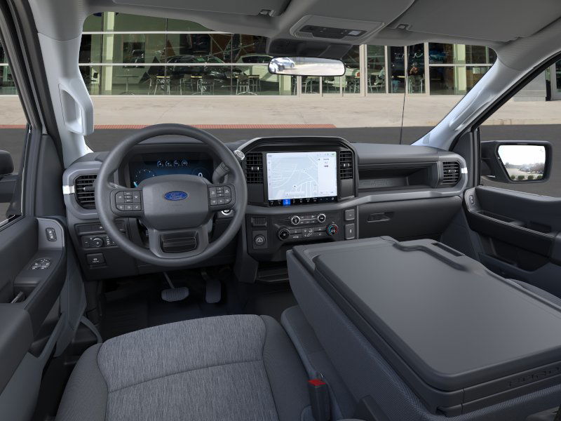 2025 Ford F-150 XL photo 8
