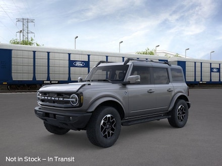 2024 Ford Bronco Outer Banks SUV