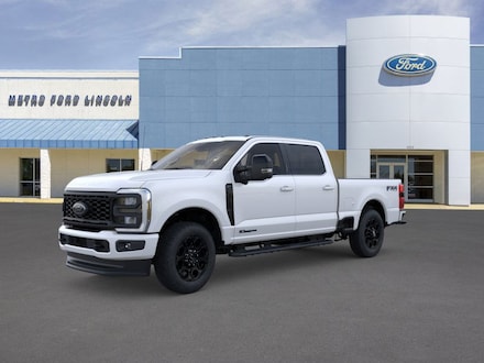 2025 Ford F-350 Lariat Crew Cab