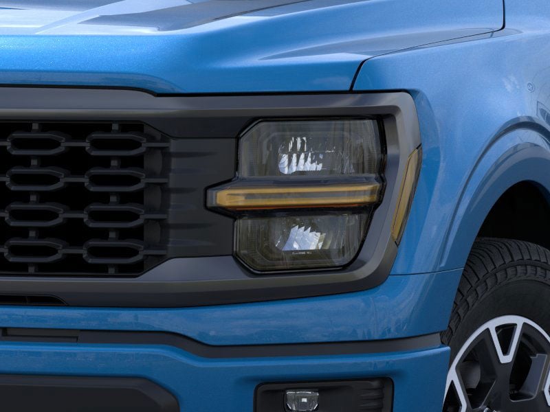 2025 Ford F-150 STX 18