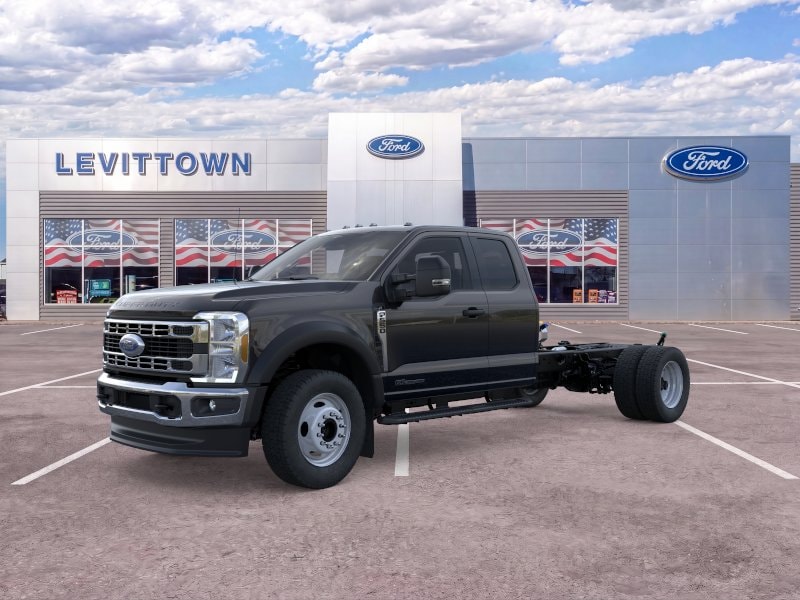 2026 Ford F-550 Super Duty Chassis Cab
