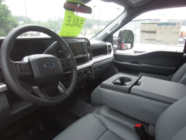 2025 Ford Super Duty F-250 XL Truck Super Cab