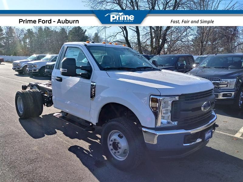 Ford F-350 Chassis