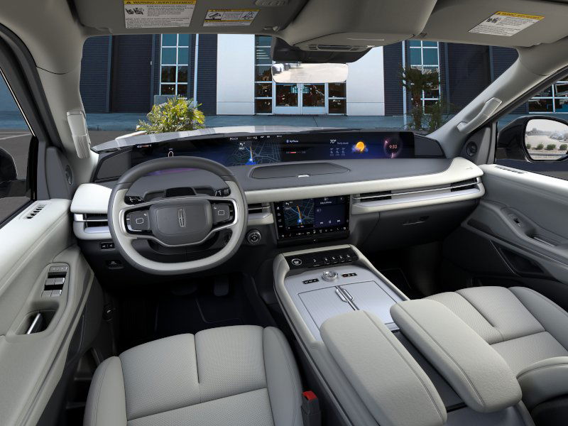 2026 Lincoln Navigator Premiere - Photo 9