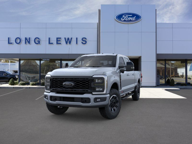 2025 Ford F-350 photo 2