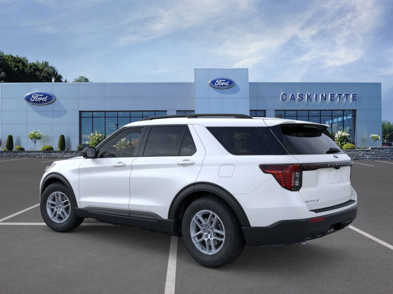 2026 Ford Explorer photo 4