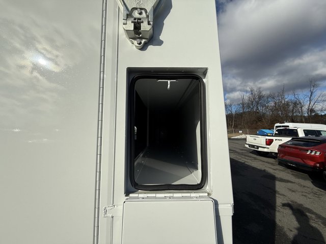 2024 Ford Transit Cutaway Base - Photo 27