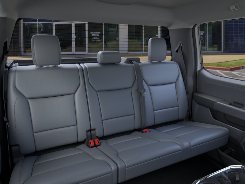 2025 Ford F-150 Lightning Flash - Photo 11