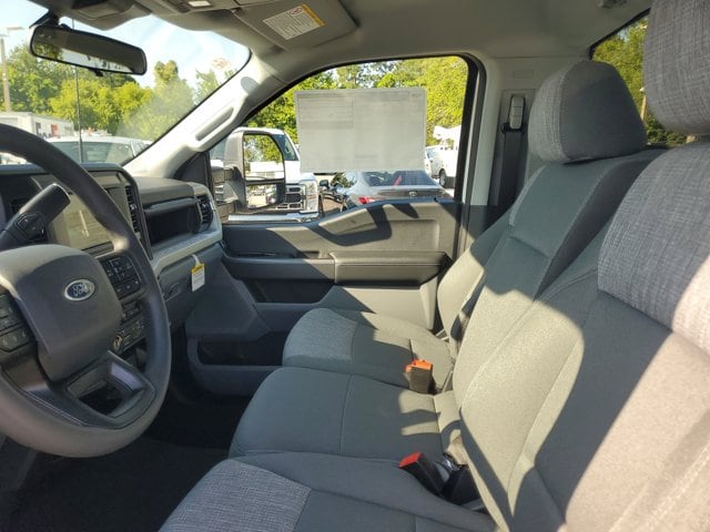 2025 Ford F-350 Super Duty XLT - Photo 47
