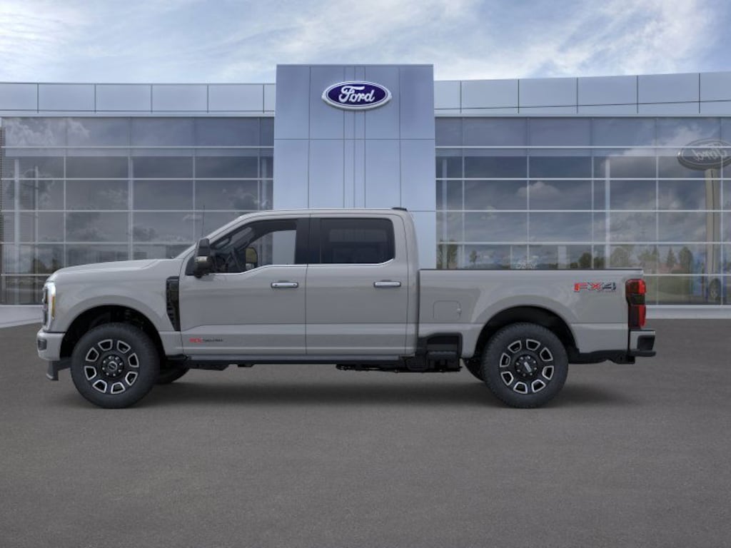 New 2026 Ford F-350 Platinum Truck Crew Cab