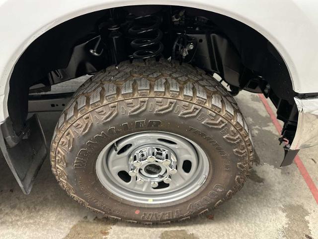 Thumbnail: 2026 Ford Econoline - 34