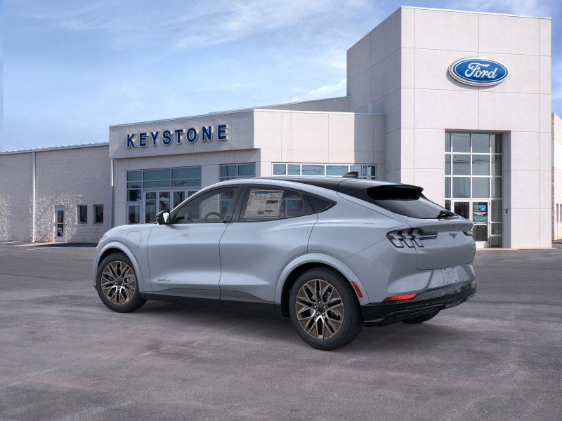 2025 Ford Mustang Mach-E Premium photo 2
