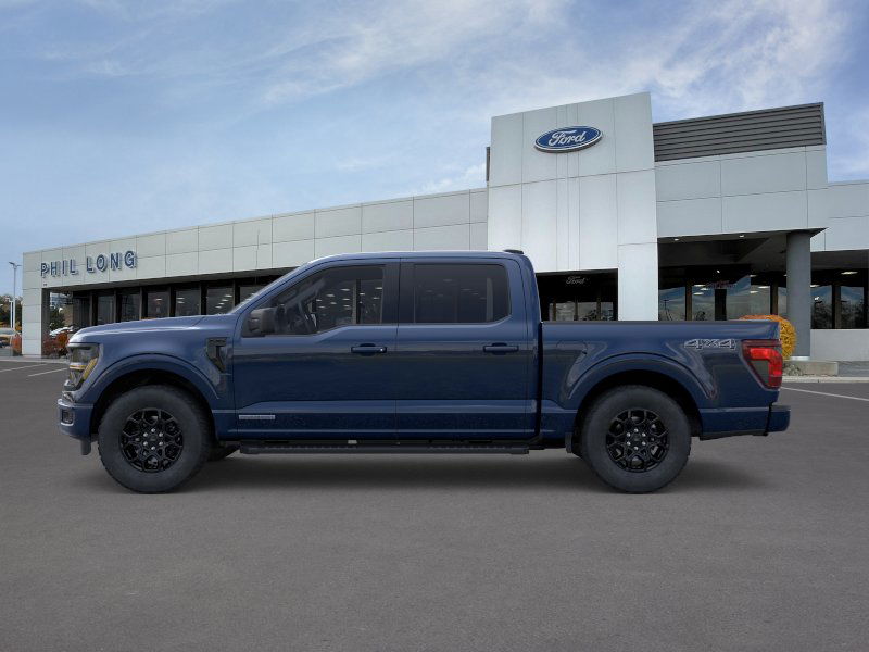 2025 Ford F-150 XLT photo 3