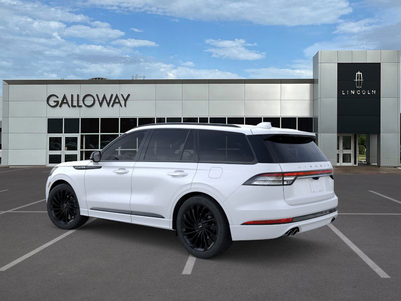 2025 Lincoln Aviator Reserve photo 4