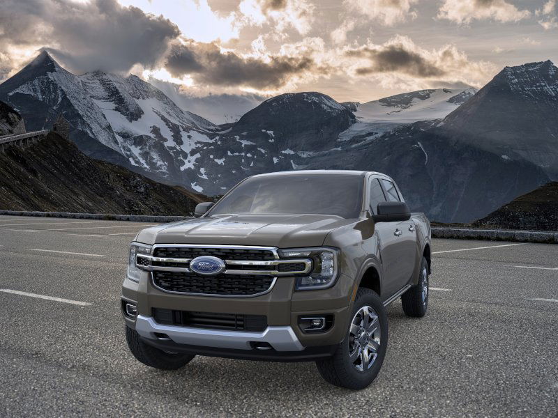 2025 Ford Ranger XLT photo 2