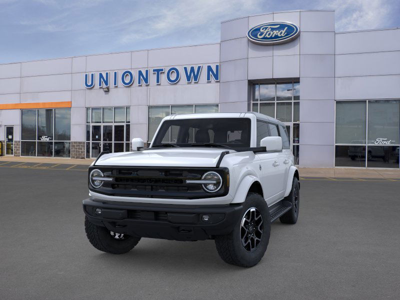 2025 Ford Bronco Outer Banks photo 2