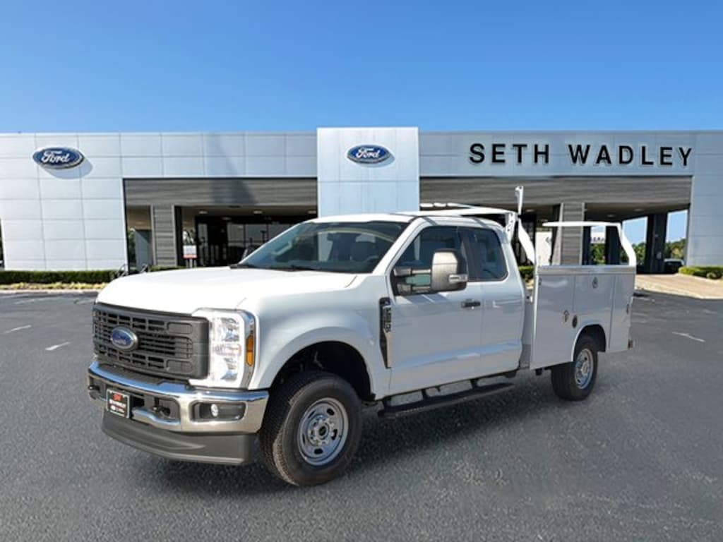 New 2025 Ford F-250SD XL Truck