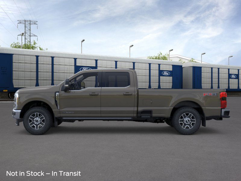 2026 Ford F-350 Lariat photo 3