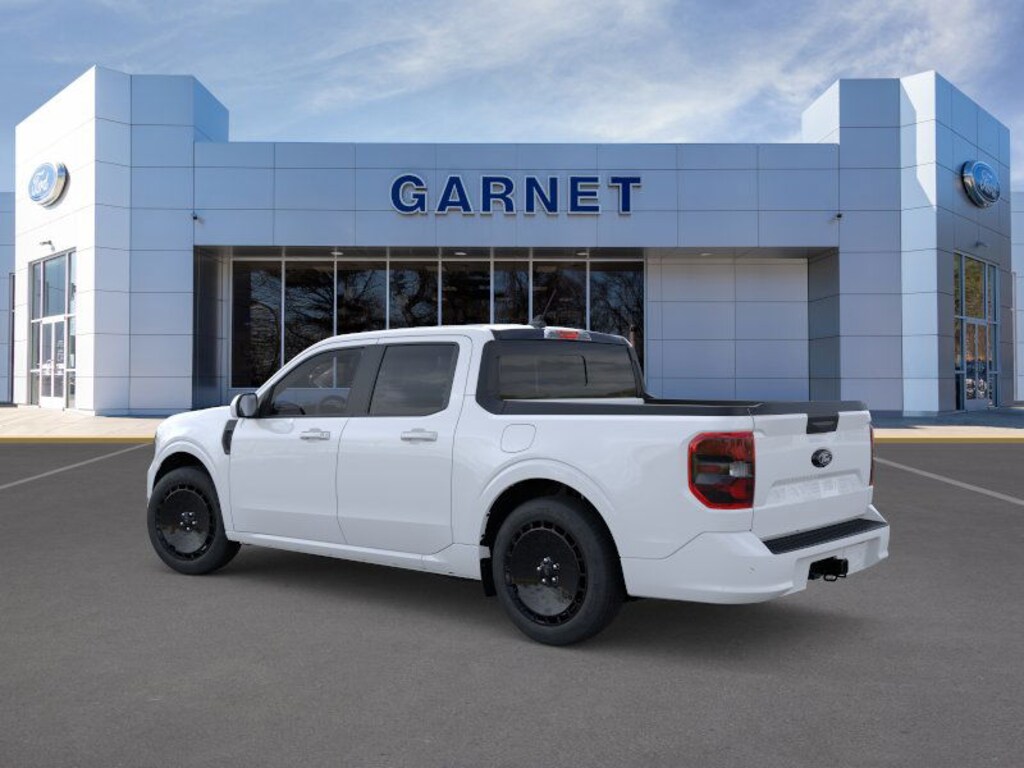 New 2025 Ford Maverick Lobo Standard TRUCK