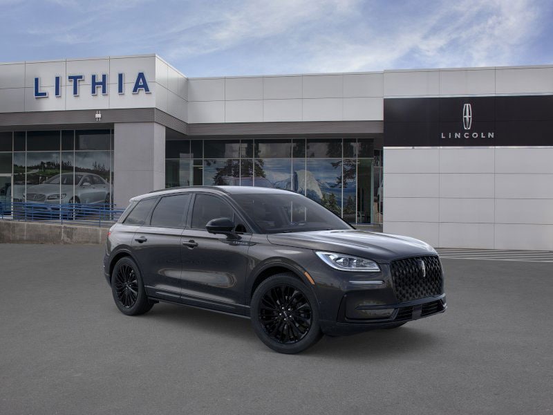 Thumbnail: 2025 Lincoln Corsair - 34