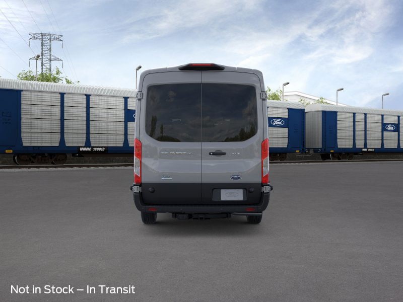 Thumbnail: 2025 Ford Econoline - 26
