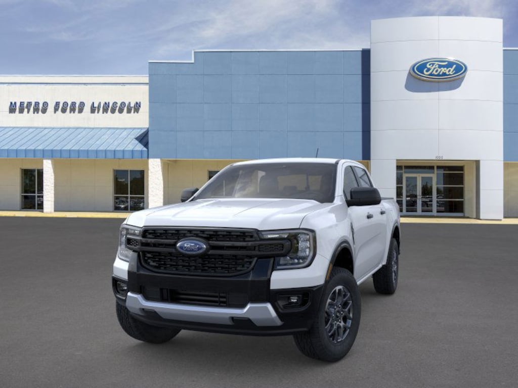 New 2025 Ford Ranger XLT SuperCrew