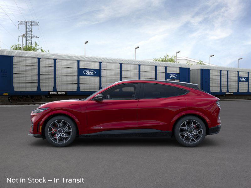 2025 Ford Mustang Mach-E GT photo 3