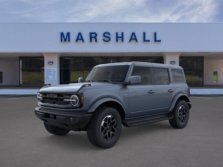 2025 Ford Bronco Outer Banks SUV