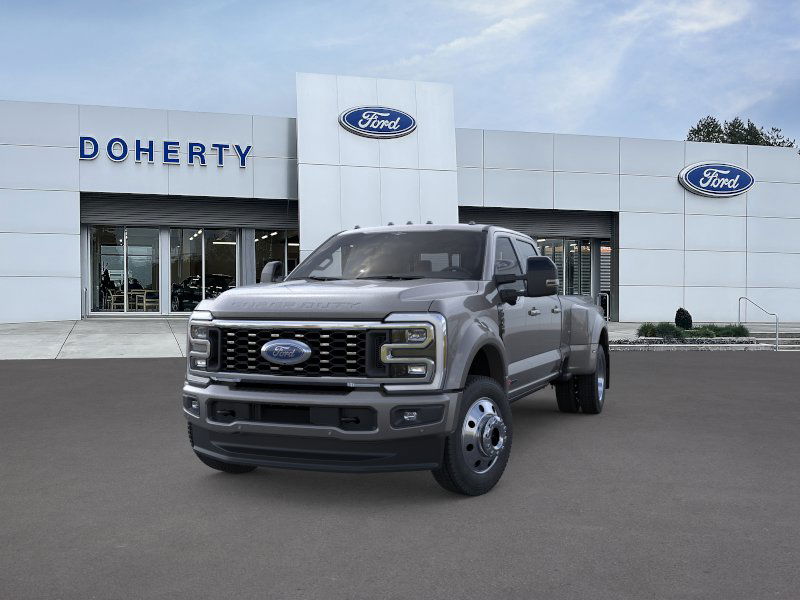2026 Ford F-450 Platinum photo 2