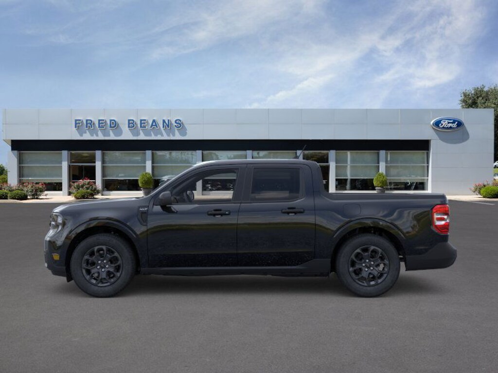 New 2025 Ford Maverick XLT Truck SuperCrew