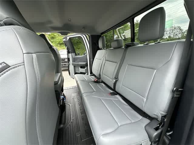 Thumbnail: 2025 Ford Econoline - 42