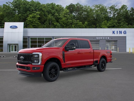 2025 Ford F-350 Lariat Truck Crew Cab