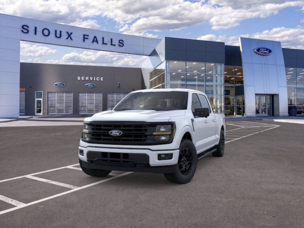 New 2026 Ford F-150 XLT Truck SuperCrew Cab