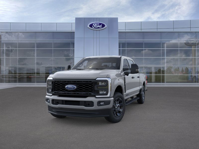 2025 Ford F-250 photo 2