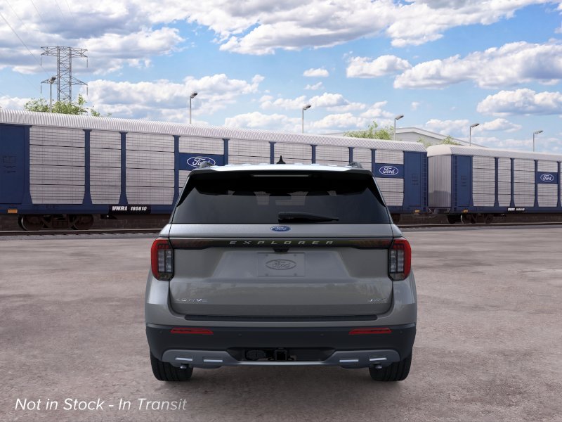 2026 Ford Explorer Active - Photo 6