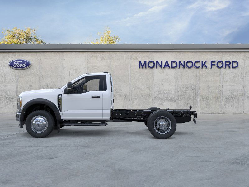 2026 Ford F-550 XL photo 4
