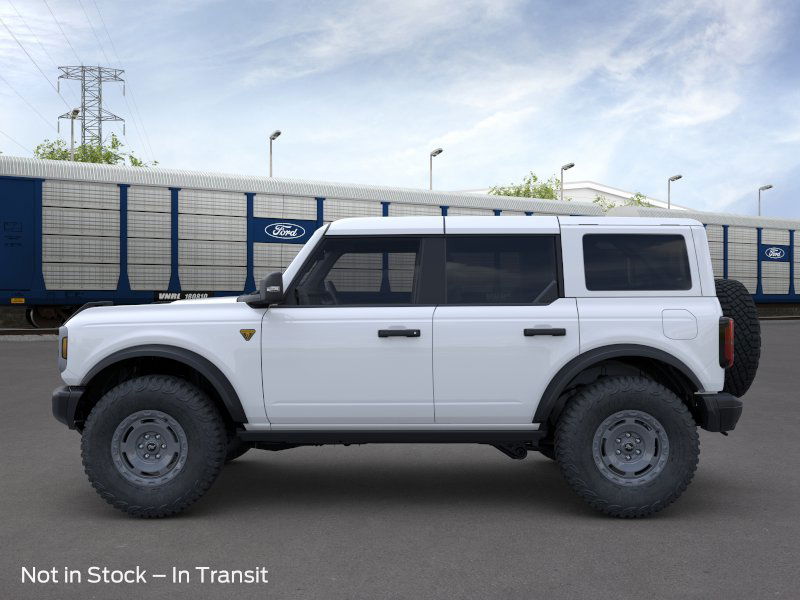 2025 Ford Bronco Badlands photo 3