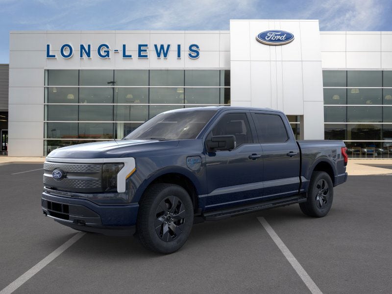 2025 Ford F-150 Lightning Flash's photo