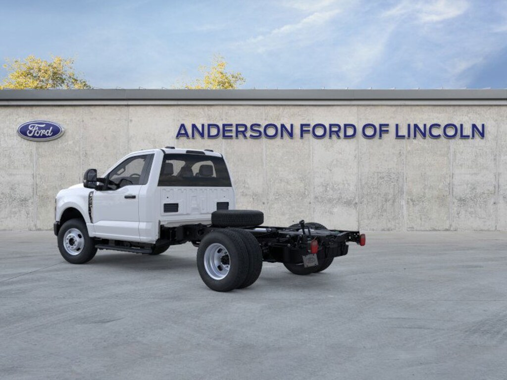 New 2026 Ford Chassis Cab F-350 XL TRUCK