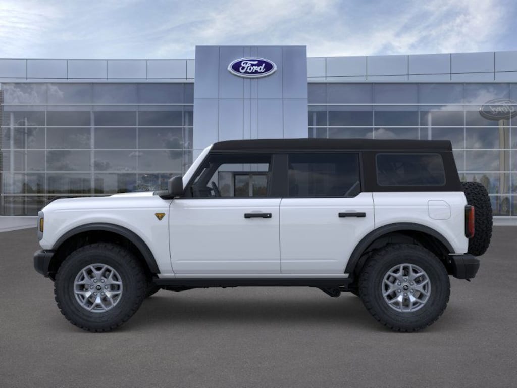 New 2025 Ford Bronco Badlands SUV