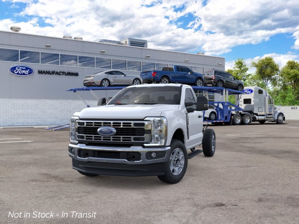 New 2026 Ford F-350SD XLT Chassis