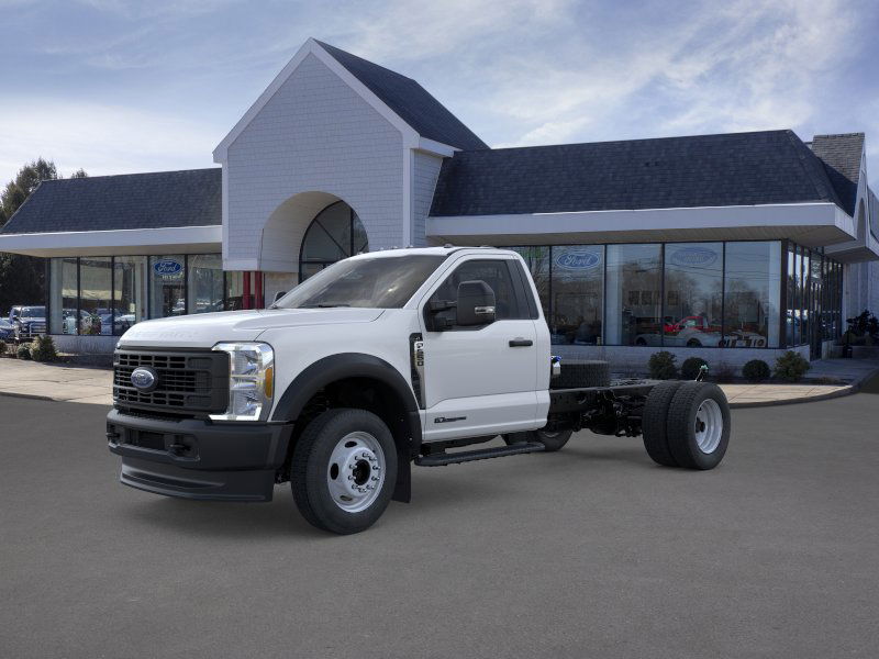 2026 Ford F-550 Super Duty Chassis Cab XL's photo