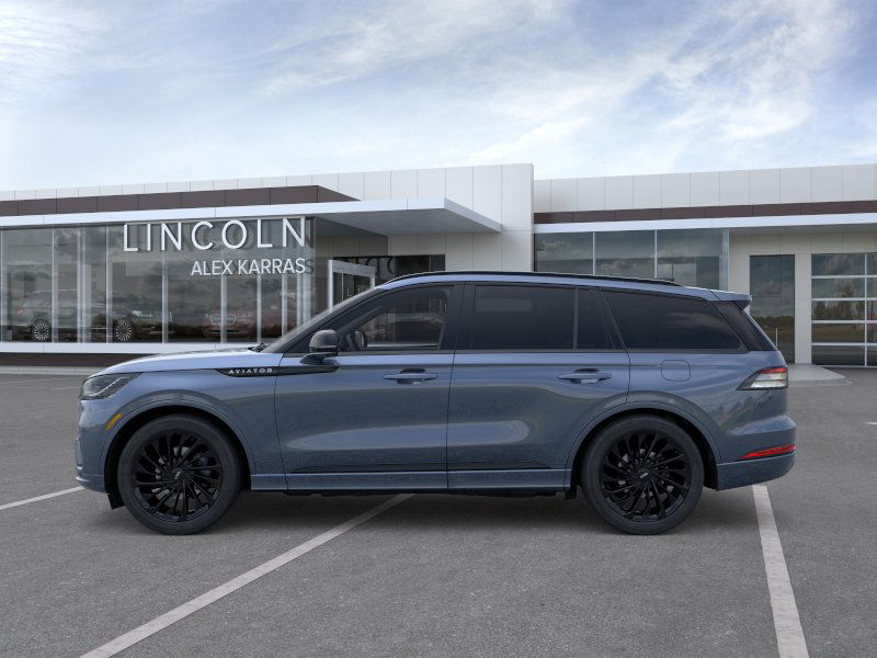 2025 Lincoln Aviator Reserve photo 3