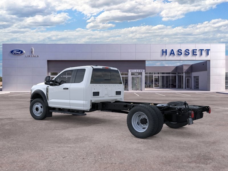 2025 Ford F-550 Super Duty Chassis Cab XL - Photo 29