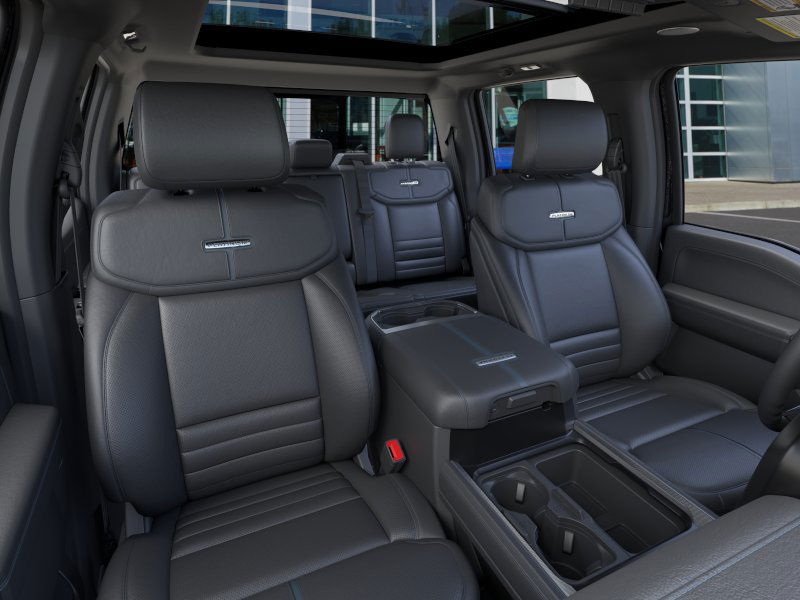 2025 Ford F-350 Super Duty Platinum - Photo 36