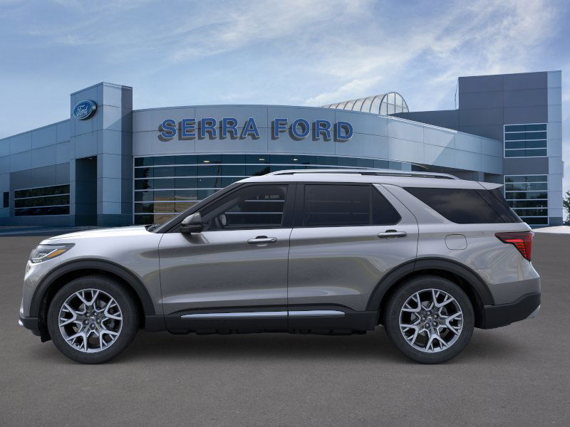 2025 Ford Explorer Platinum photo 2