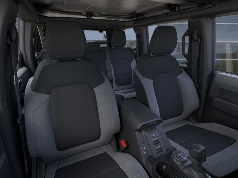 2025 Ford Bronco 4-Door Base - Photo 43
