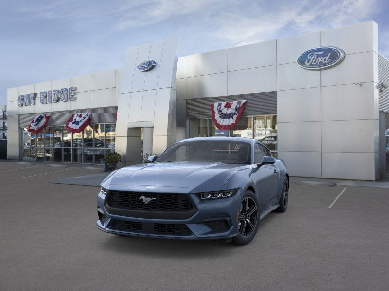 2025 Ford Mustang EcoBoost photo 3