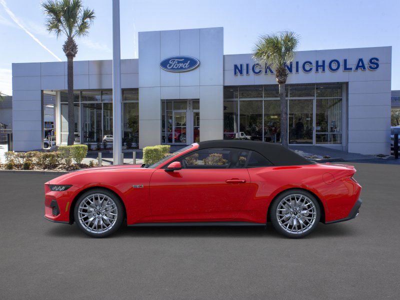 2025 Ford Mustang GT Premium Convertible photo 3